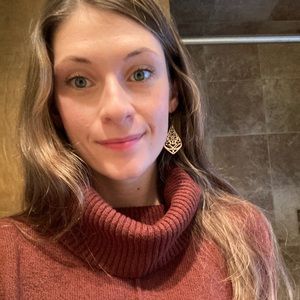 Meet your Posher, Grace